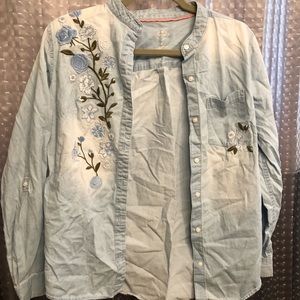 Embroidered flower jean shirt